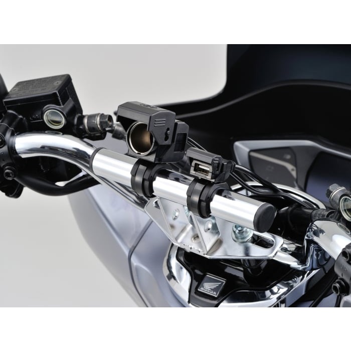 バイク専用電源 2.1A Type-A + シガーソケット / 1ポート + 1ポート