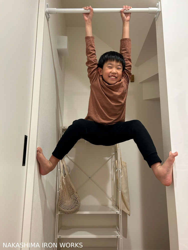 室内用 懸垂バー うんてい アイアンバー物干しランドリーバー 自宅 筋