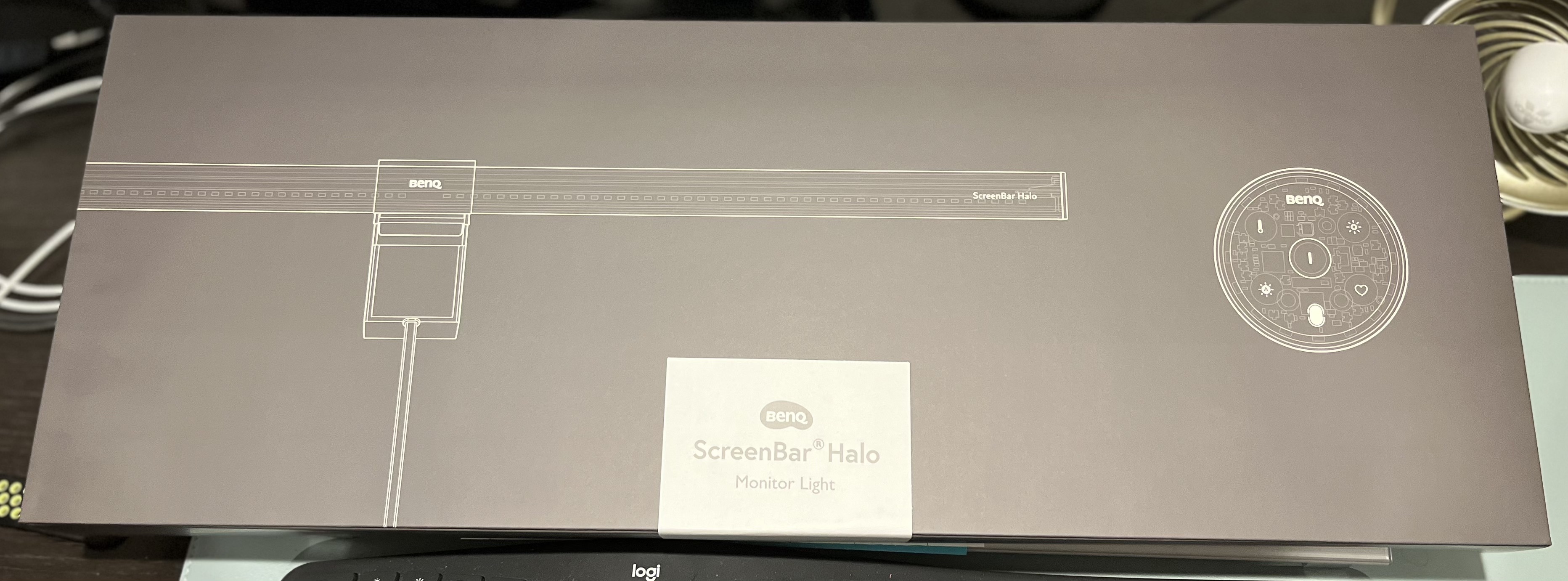 BenQ ScreenBar Halo Monitor Light Review