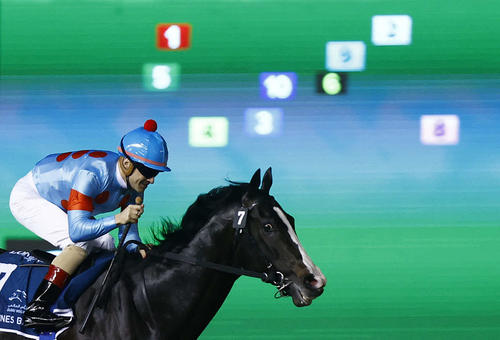 ドバイシーマC】イクイノックス逃げ切り圧勝！ルメール騎手「こんな