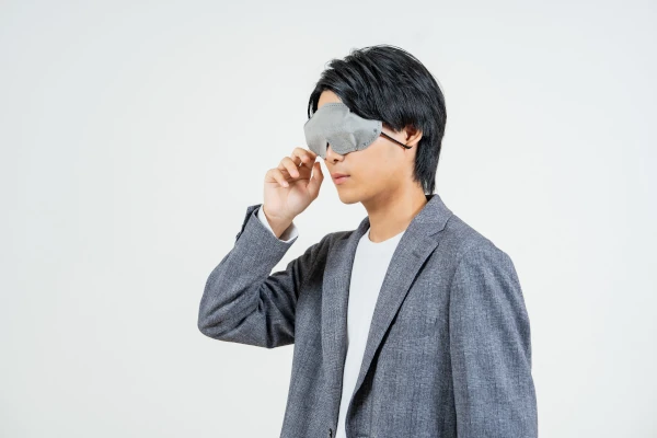 ひとみの休息 3Dアイマスク グレージュ 個包装5枚入り | 横井定株式