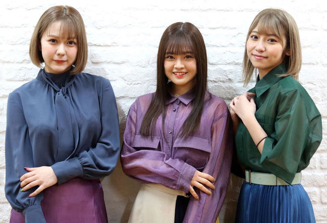 これからのグループのあり方について語ったHKT48の（左から）村重杏奈