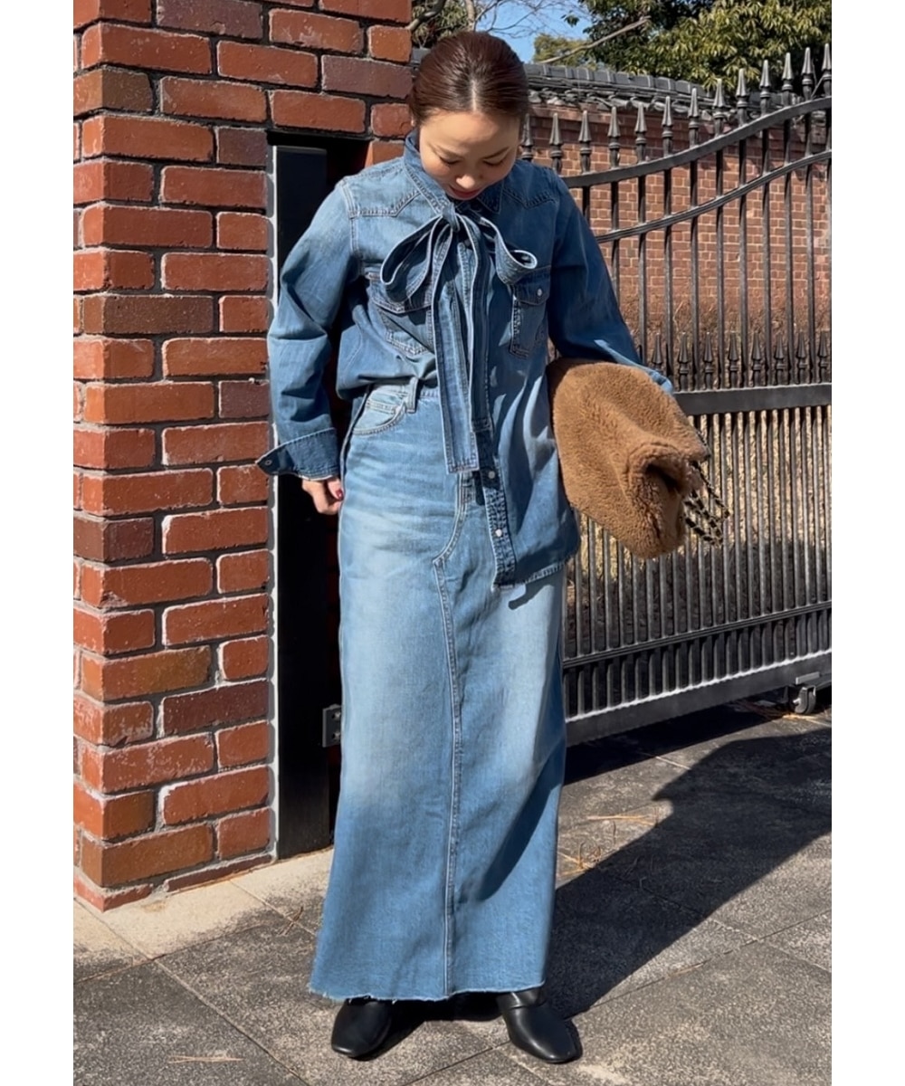 綿100％ライトオンスデニムリボンタイ付シャツ＜大きいサイズ有