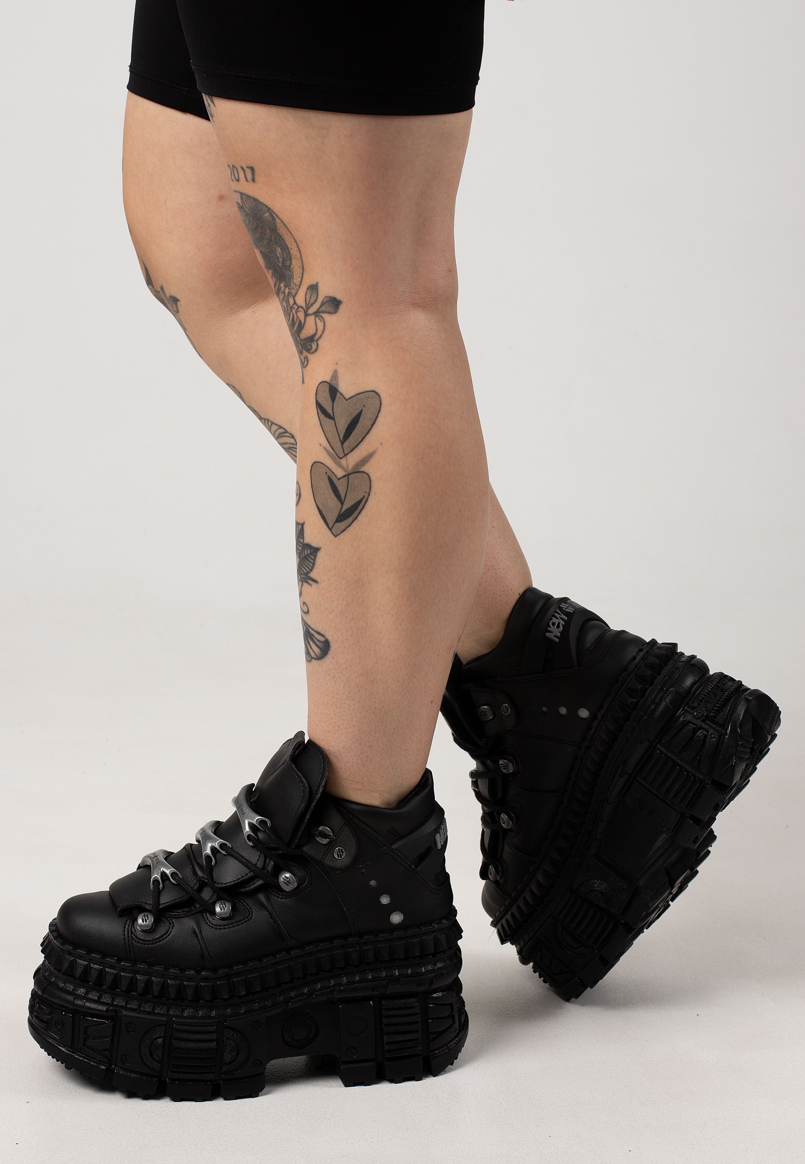 New Rock - Wall 106 V16 Black - Girl Shoes | Nuclear Blast