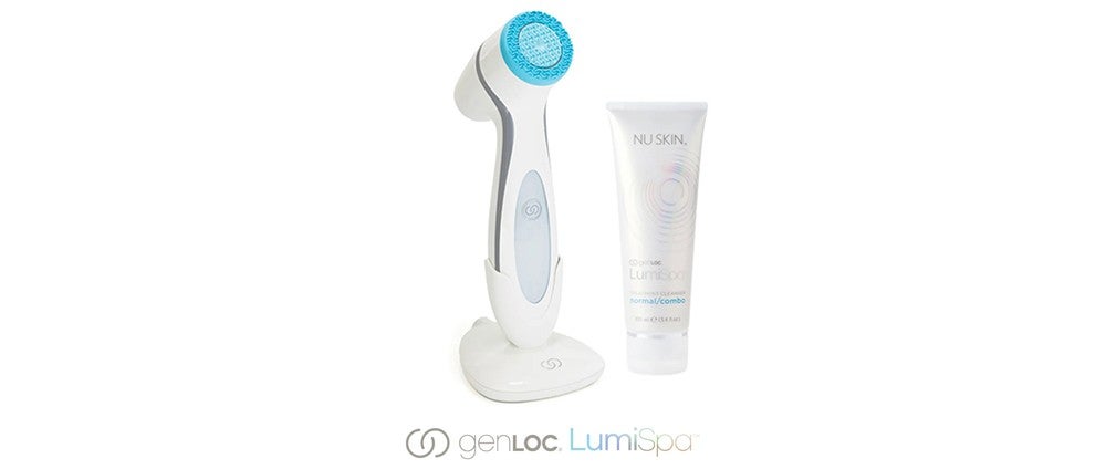 日々の洗顔を、肌を育てる時間に美顔器「genLOCジェンロック® ルミスパ