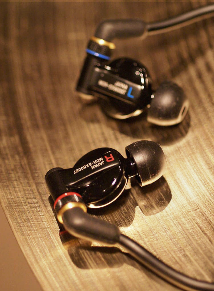 MDR-EX800ST|ソニー・ミュージックスタジオ、モニターヘッドホン