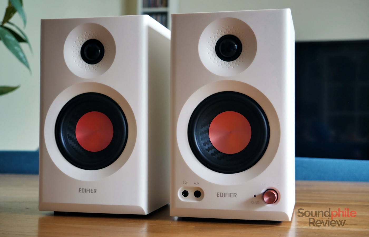 Edifier MR3 review: the affordable king of desktop - Soundphile Review