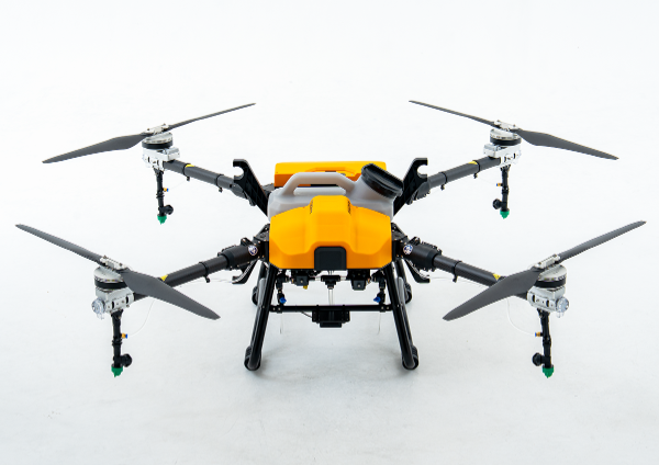 マゼックスの農業用ドローン｜稲作農家の短い防除適期を逃さない