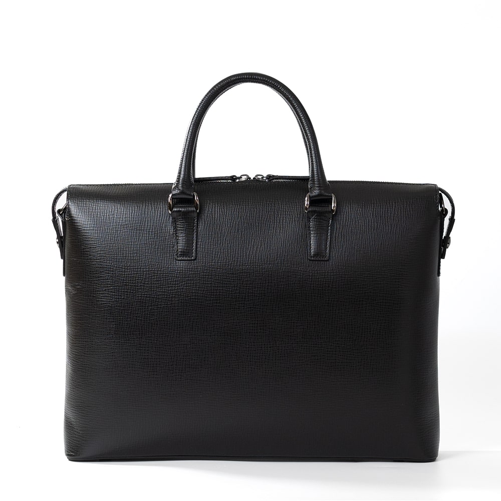 はじめてのビジネスバッグならグスト。｜グスト ブリーフケース