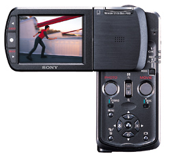 News and Information 510万画素の高画質写真撮影と、高画質・長時間の