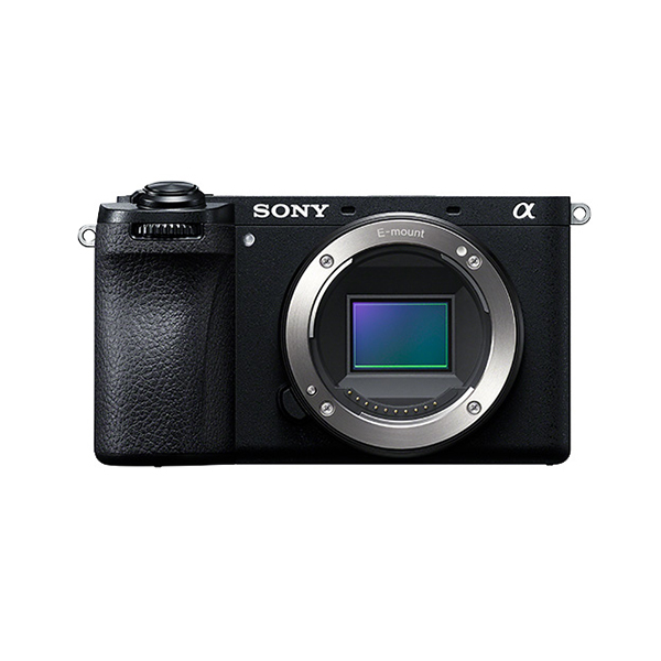 AIによる高精度な被写体認識と高い描写性能を小型ボディに凝縮、APS-C