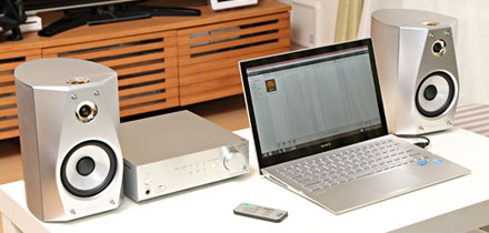 製品開発者がお宅訪問 USB DAC アンプ「UDA-1」試してもらいました