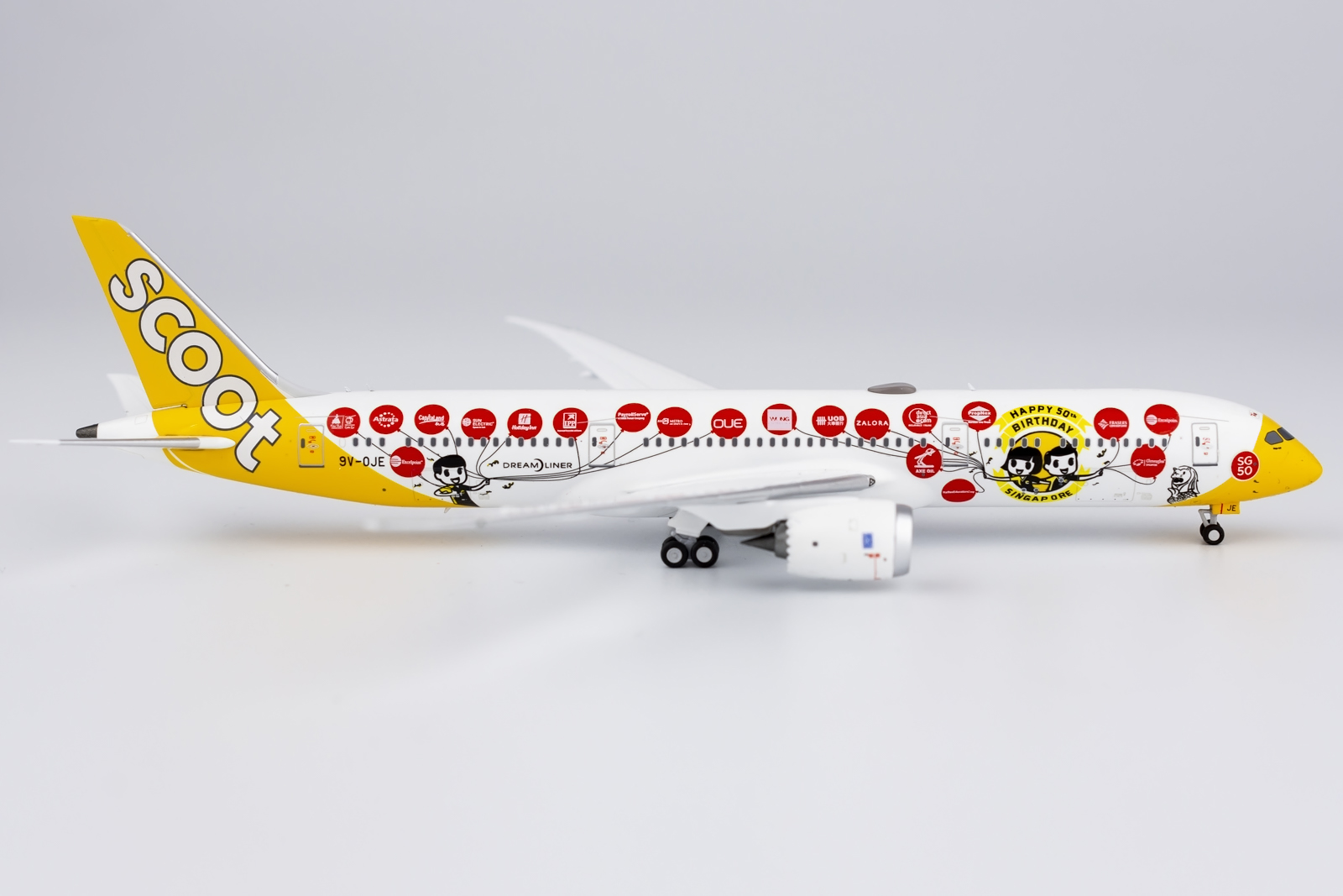 ScaleModelStore.com :: NG Models 1:400 - 55096 - Scoot Boeing 787-9