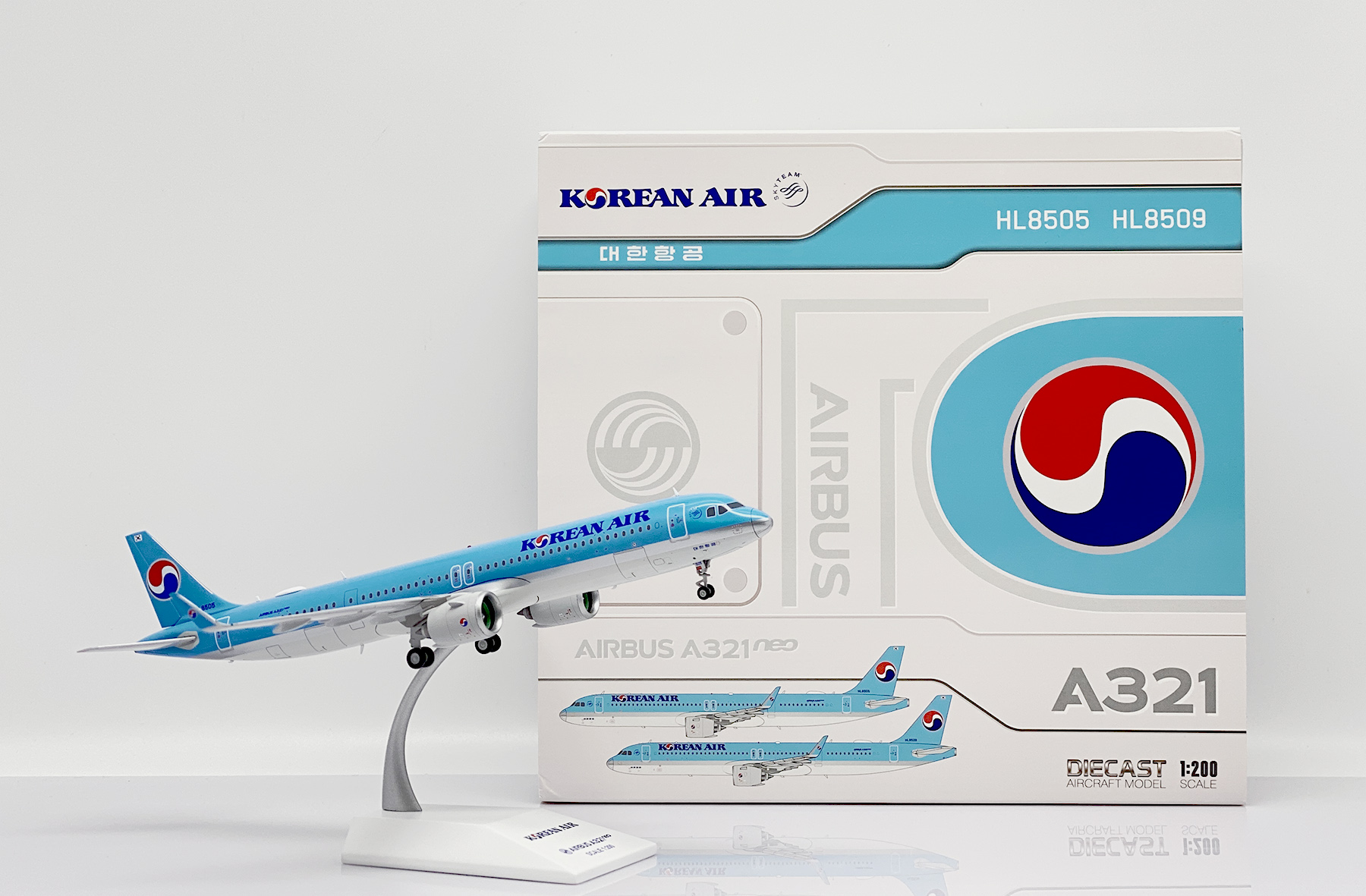 ScaleModelStore.com :: JC Wings 1:200 - XX20307 - Korean Air