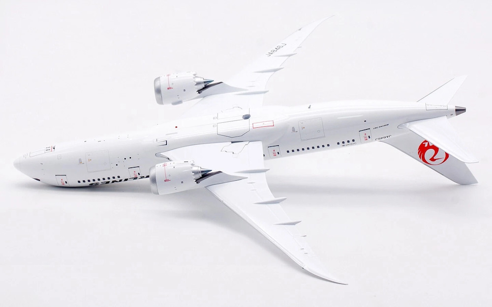ScaleModelStore.com :: B Models 1:200 - B-788-846 - Japan Airlines