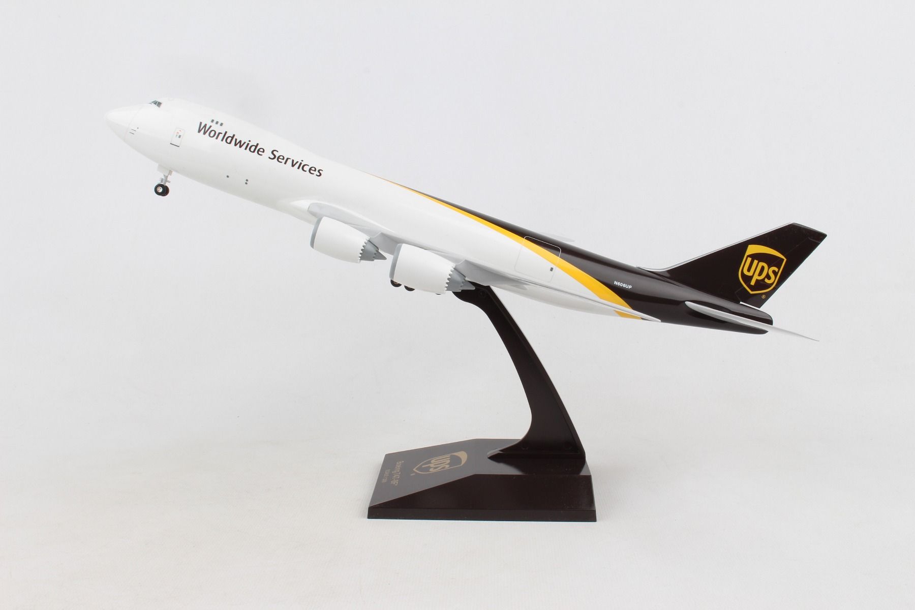 ScaleModelStore.com :: Skymarks 1:200 - SKR979 - UPS Boeing 747-8