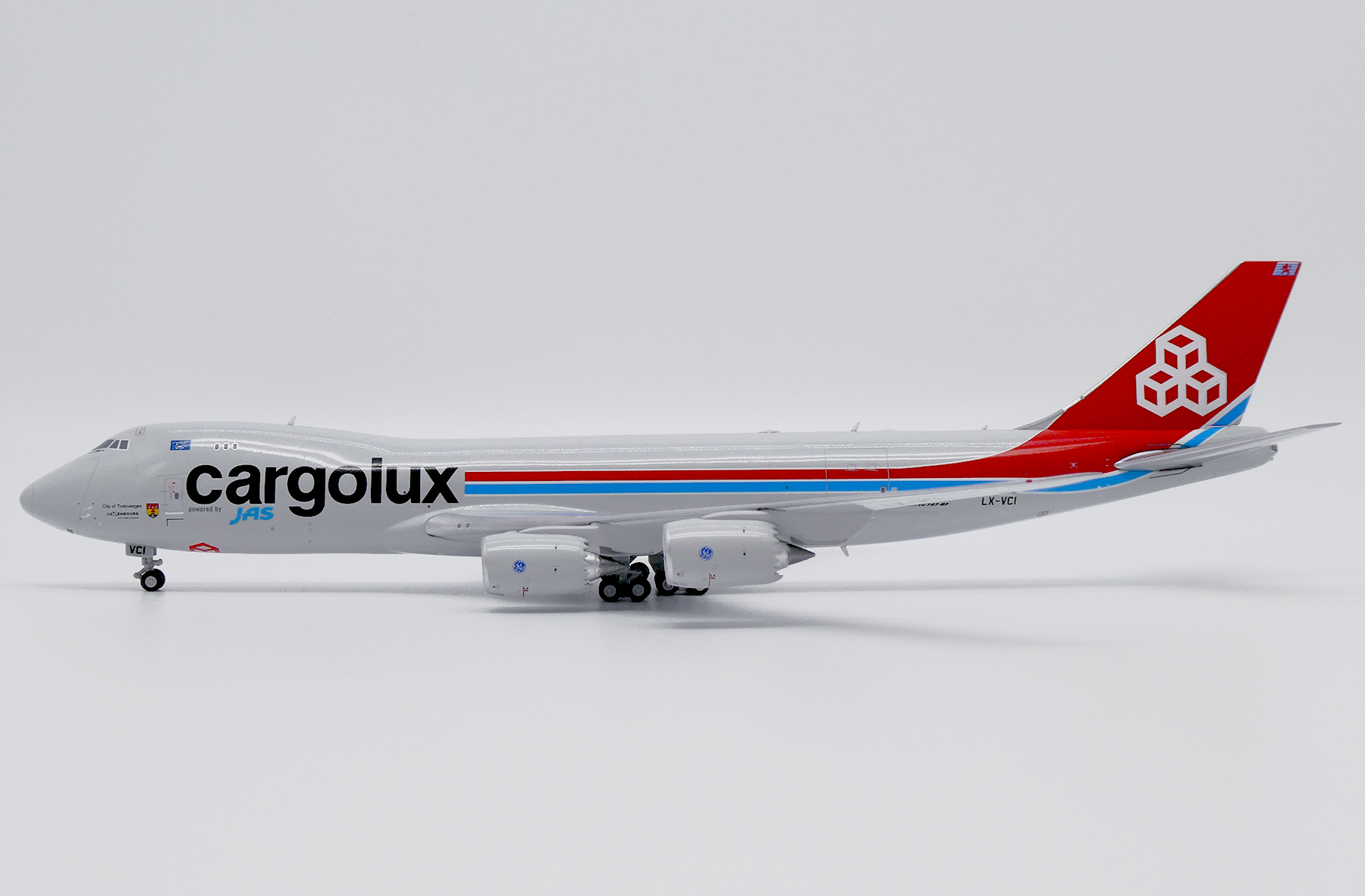 ScaleModelStore.com :: JC Wings 1:400 - XX40155 - Cargolux Boeing