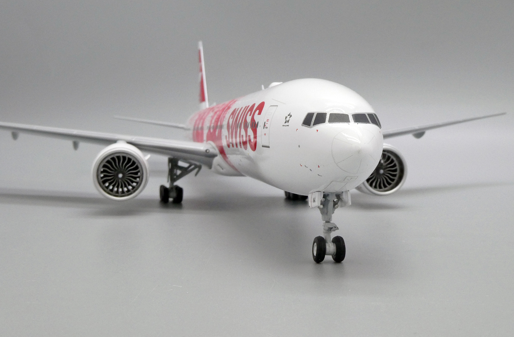 ScaleModelStore.com :: JC Wings 1:200 - XX20038 - Swiss Boeing 777