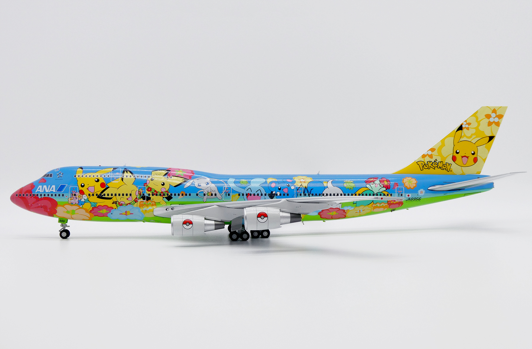 全日空商事/NH20007☆1/200 B747-400 ANA ポケモンジェット1999