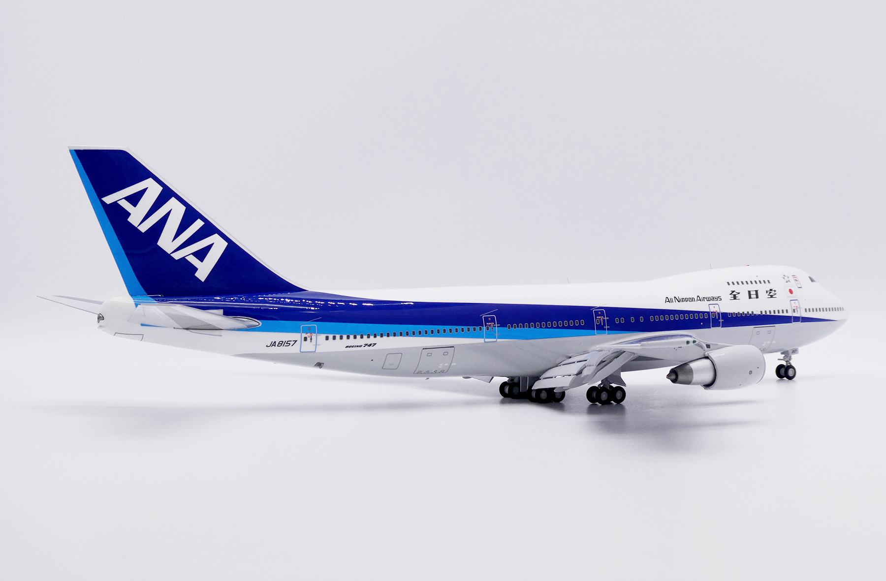 1/200 ANA B747-400 JA8958 ウィングレット付きモデル 1/200 ANA B747