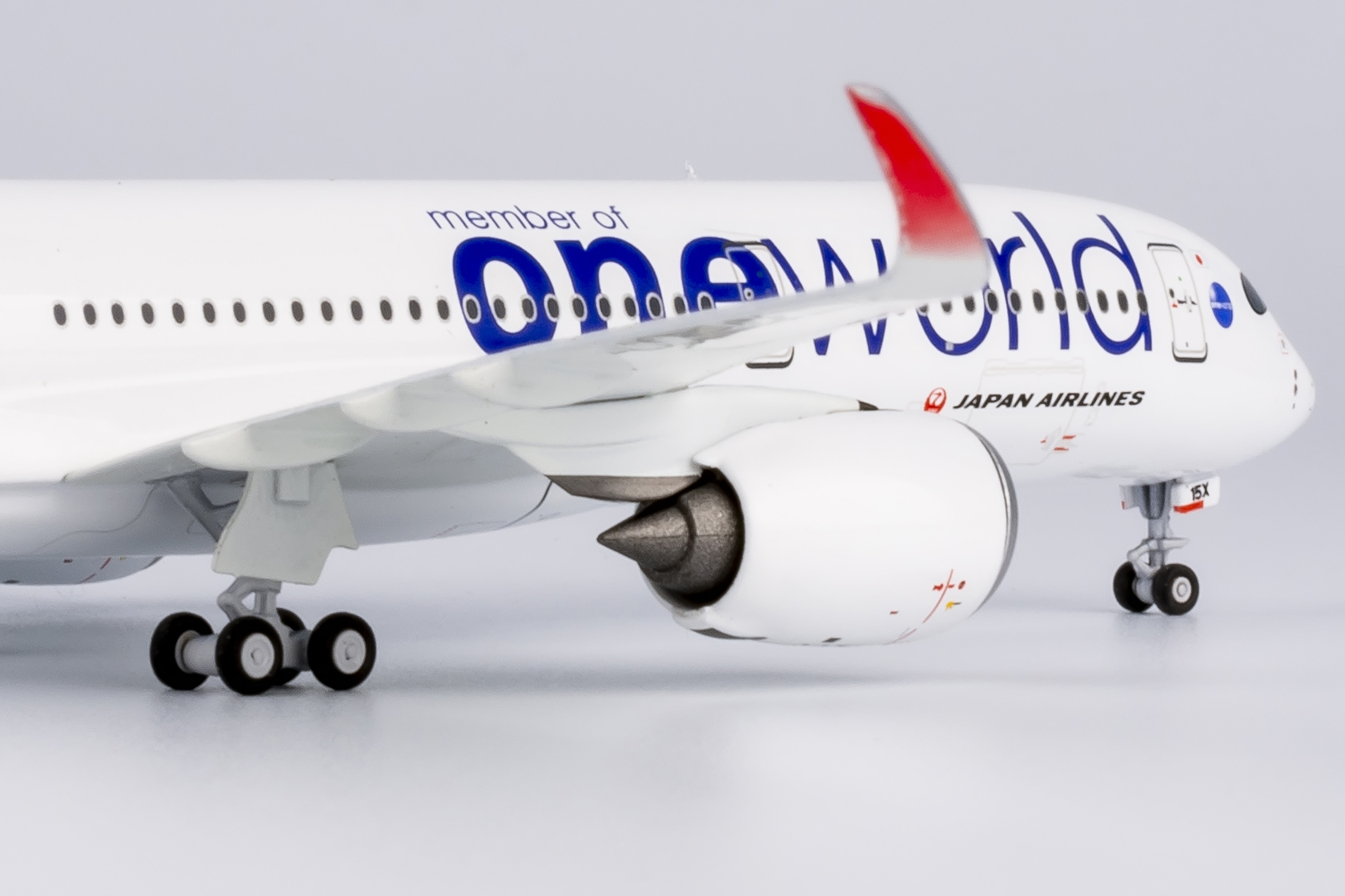 ScaleModelStore.com :: NG Models 1:400 - 39093 - Japan Airlines