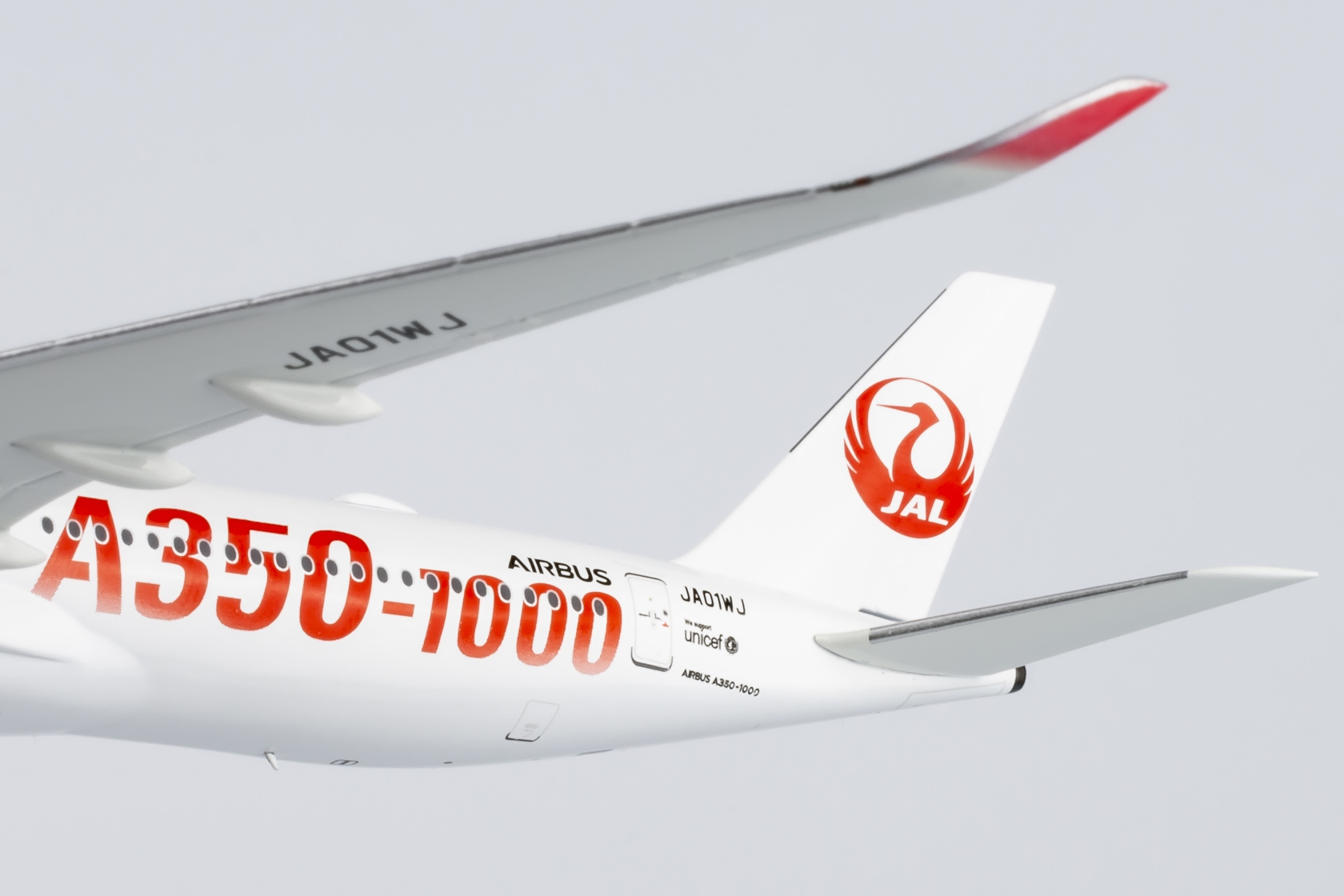 ScaleModelStore.com :: NG Models 1:400 - 57012 - Japan Airlines