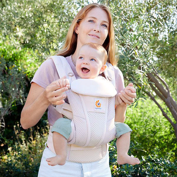 ErgoBabyCarrier オムニ ブリーズ ナチュラルベージュ 専用カバー付き3