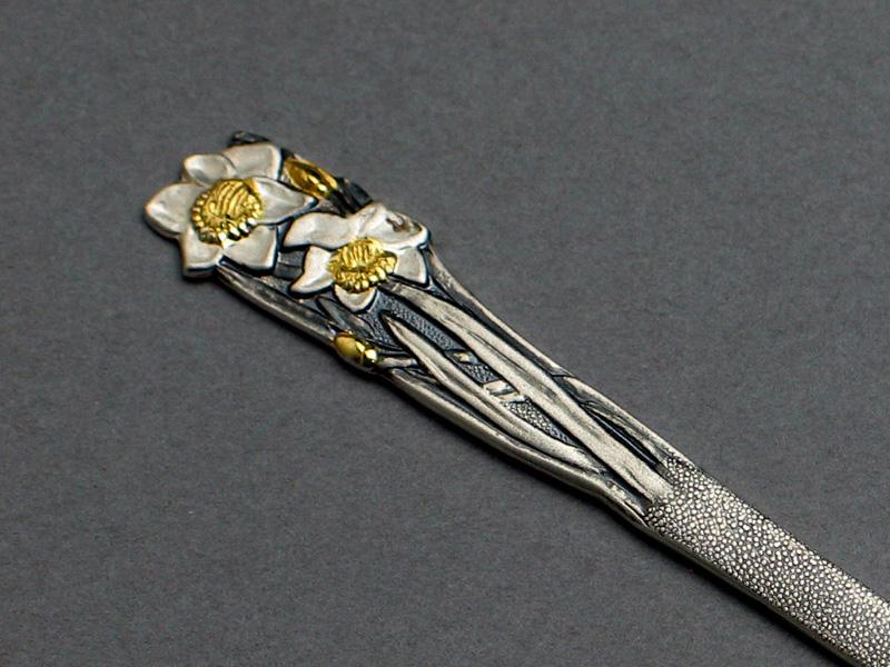 花の十二カ月 銀製菓子切 / Flowers of the Twelve Months: silver