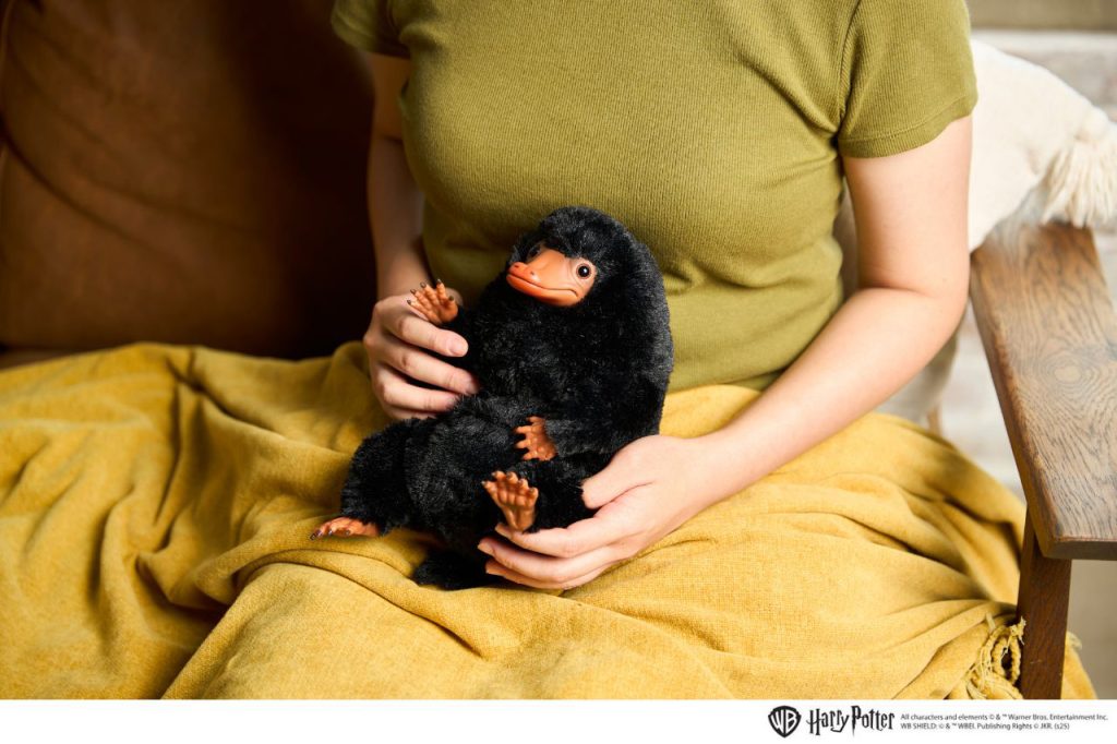 ファンタスティック・ビースト】ぬいフィギュ ニフラー | ぬいぐるみの
