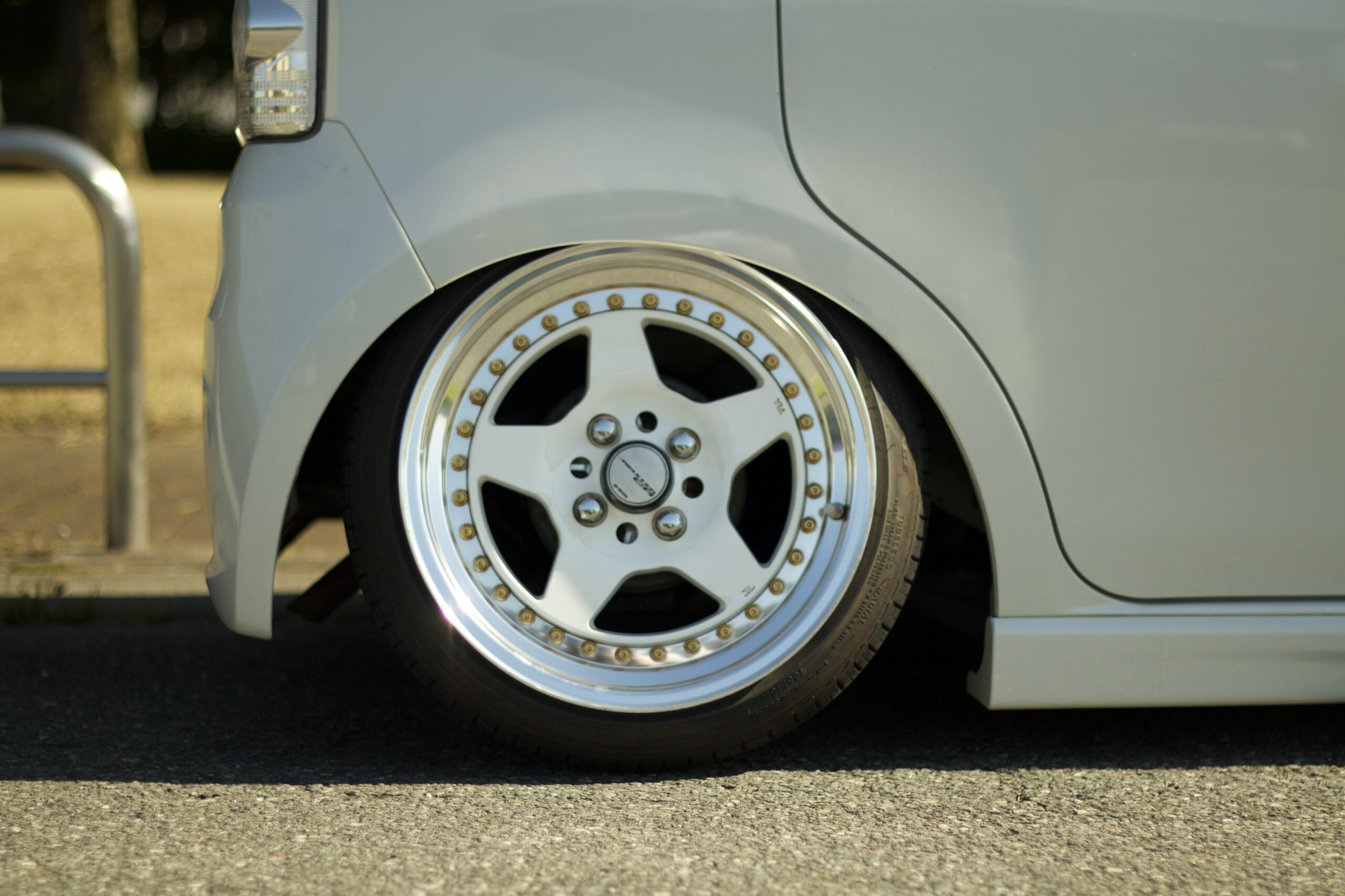 ムーヴコンテ（L575S）】車高調取り付け。リア編 | Freedom