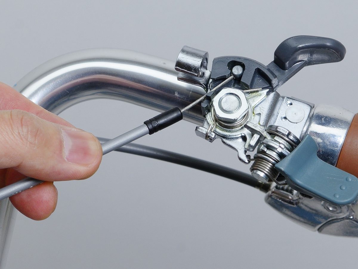 内装3段用 シフトケーブル 160cm ｜パーツ・用品・自転車商品｜㈱サギサカ