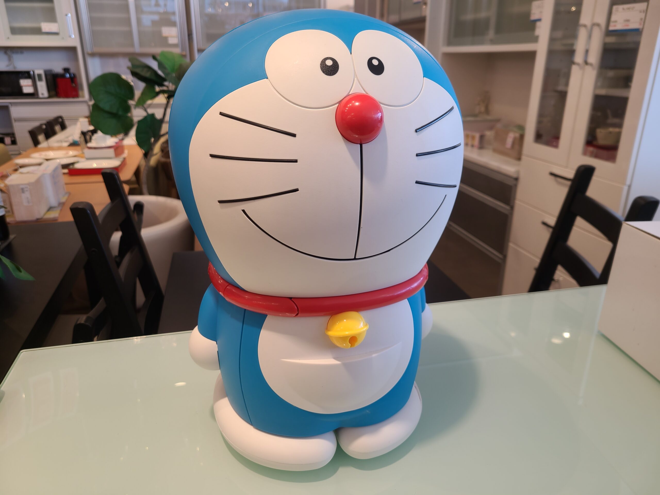 アートオリジナル ドラえもん冷温庫 非売品 限定品 アート引越センター