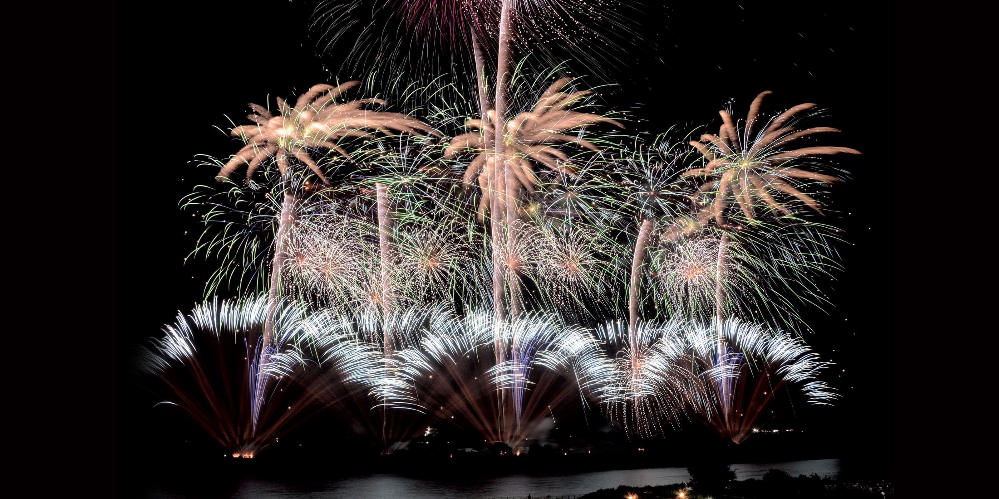 野村花火工業 | 【公式】茨城県境町 第38回利根川大花火大会