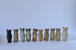 花房さくら木彫展 まるごとぜんぶ、猫!? | 酒田市美術館／Sakata City