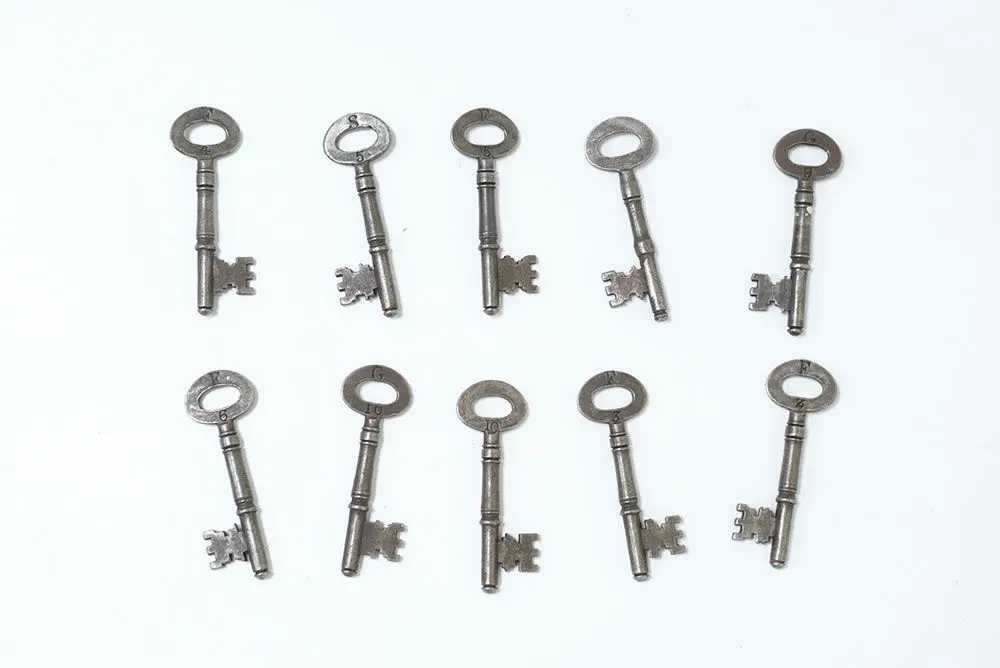 アンティークキー イギリス 古い家具に使われていた鍵 アンティーク