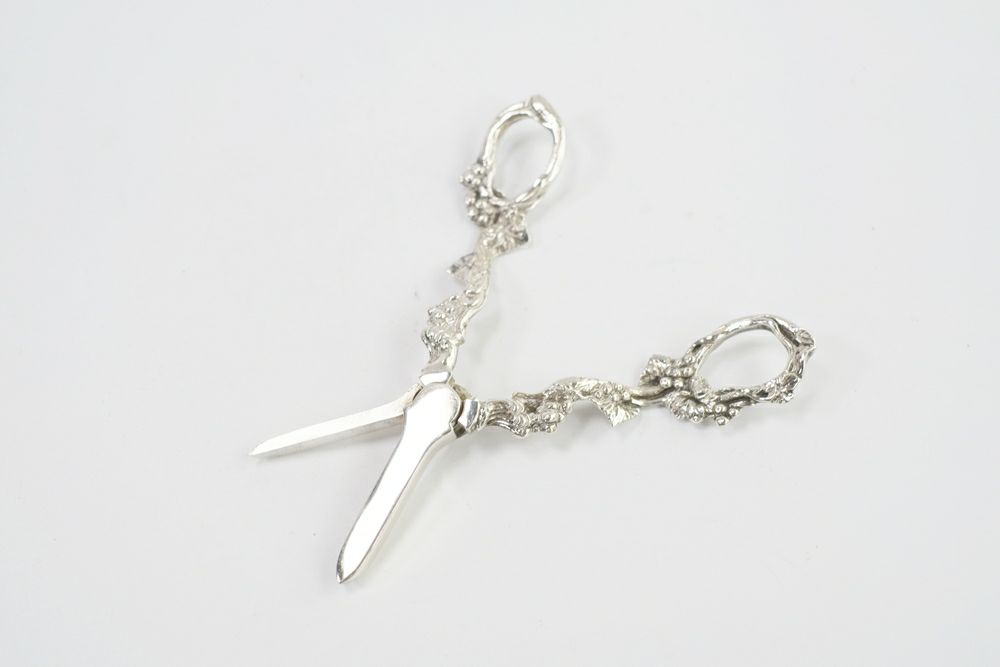 アンティーク雑貨 アンティーク グレープシザー葡萄 イギリス 房を