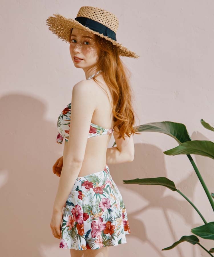 オシャレ新作水着4点セット水着9M・11L【San-ai Resort（サンアイ