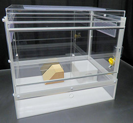 高級アクリルケージのご案内