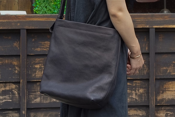 fino -shoulder bag- | SLOW - スロウ 公式サイト | 革製のバッグ