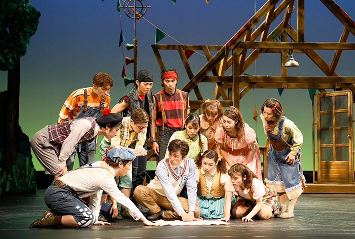 嵐の中の子どもたち』作品紹介｜劇団四季