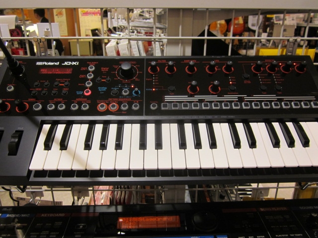 Roland シンセサイザー 「JD-Xi」新発売！｜島村楽器 アミュプラザ博多店