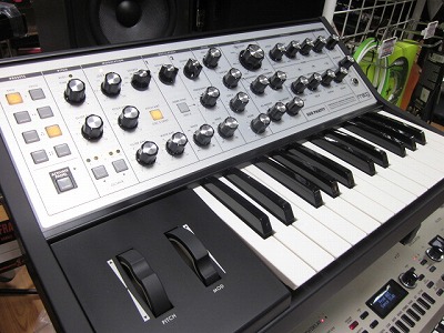 ついに入荷！】moog SUB PHATTY(モーグ・サブファッティ)｜島村楽器