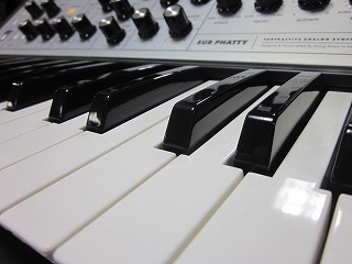 ついに入荷！】moog SUB PHATTY(モーグ・サブファッティ)｜島村楽器