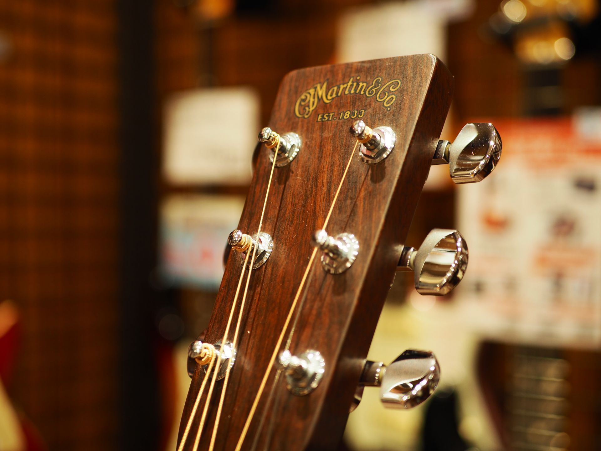 中古楽器】Martin/HD-28【アコースティックギター】｜島村楽器 セレオ