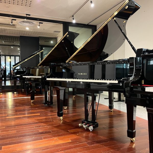 ヤマハ新品グランドピアノ・アップライトピアノ展示開始のお知らせ