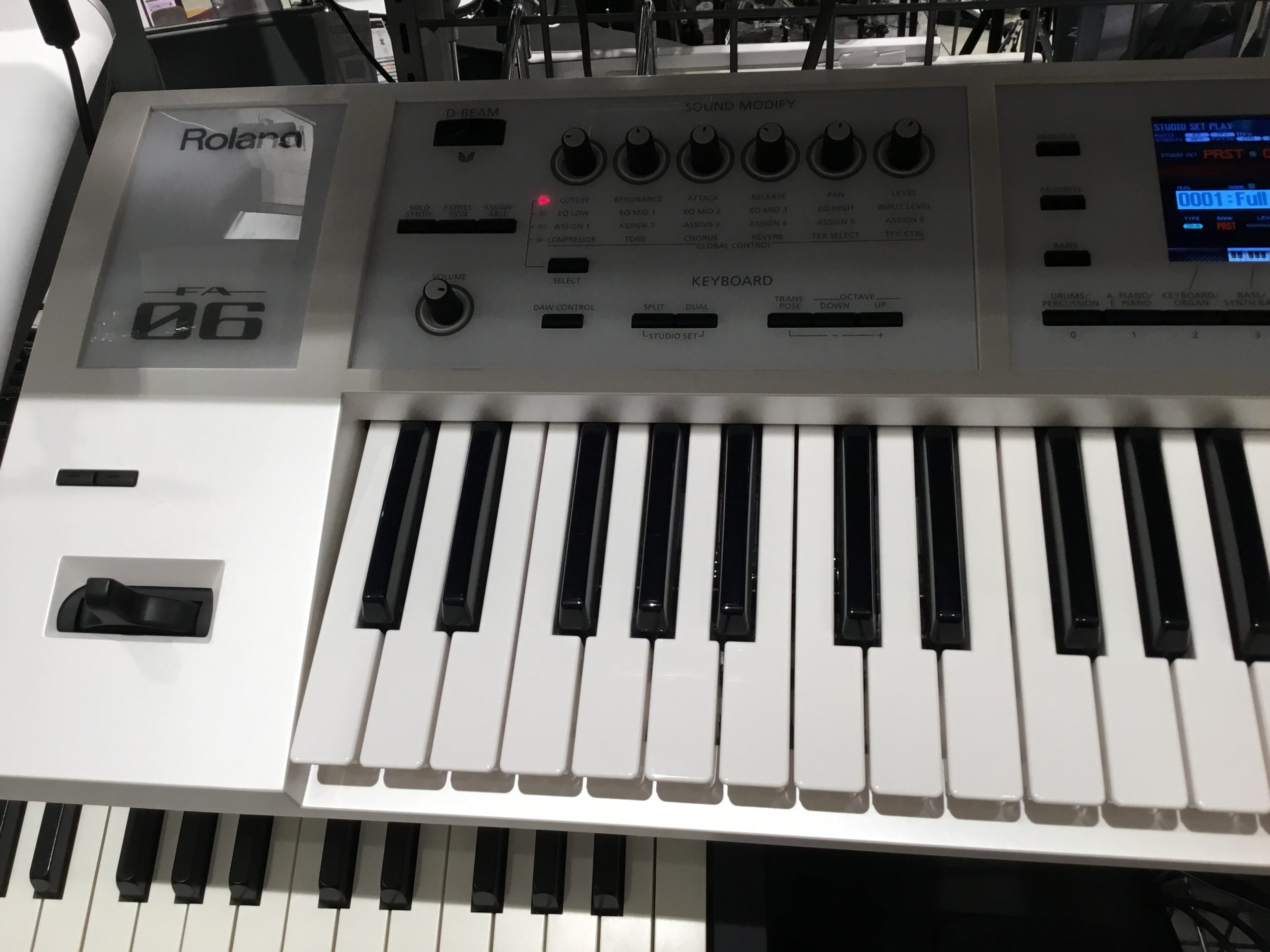 ワンランク上のワークステーションシンセ！ Roland FAシリーズ｜島村