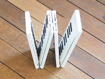 折りたためる電子ピアノ！？「ORIPIA88」展示しております｜島村楽器