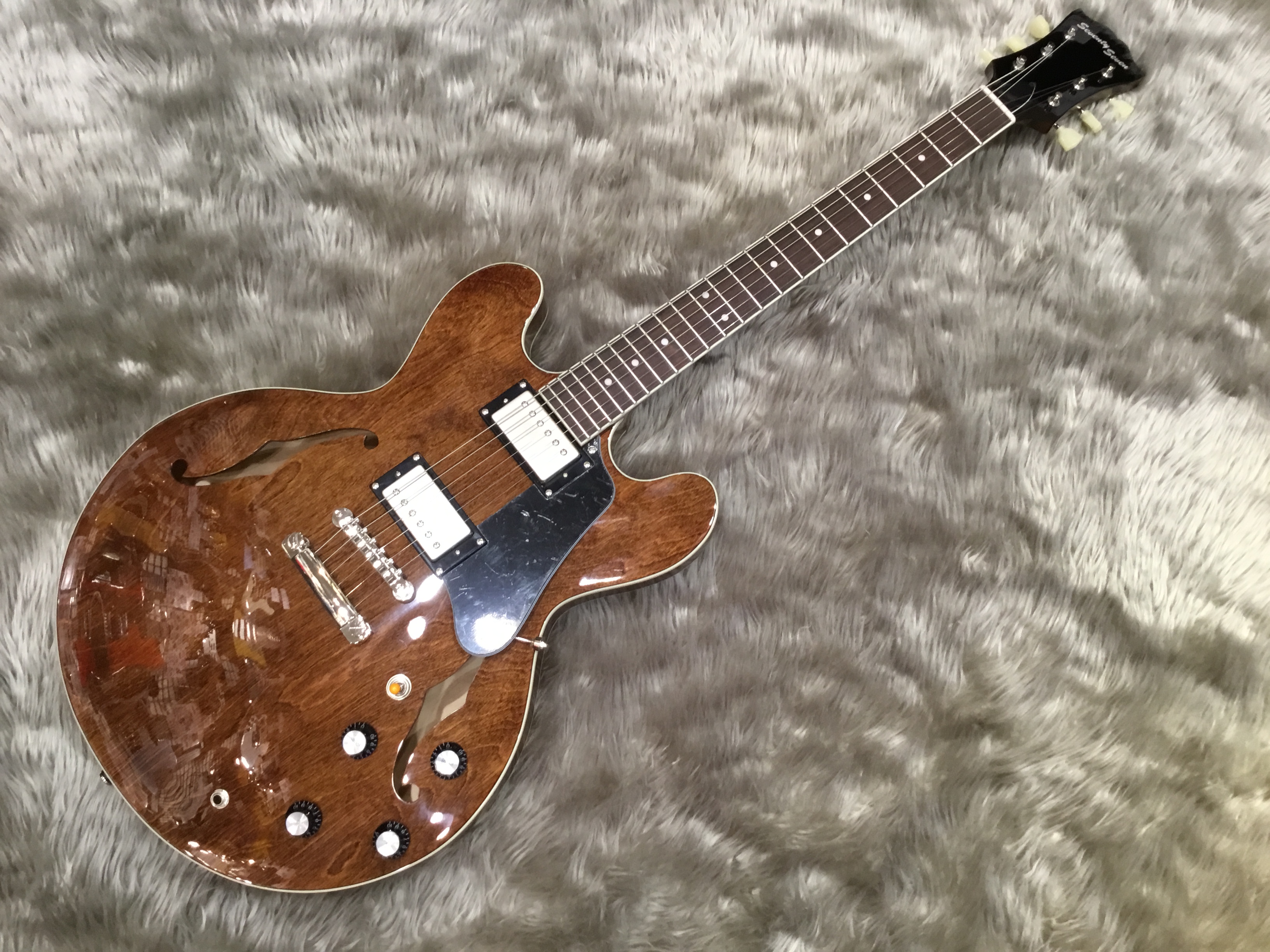 注目のエレキギター SeventySeven EXRUBATO-STD-JT｜島村楽器 イオン