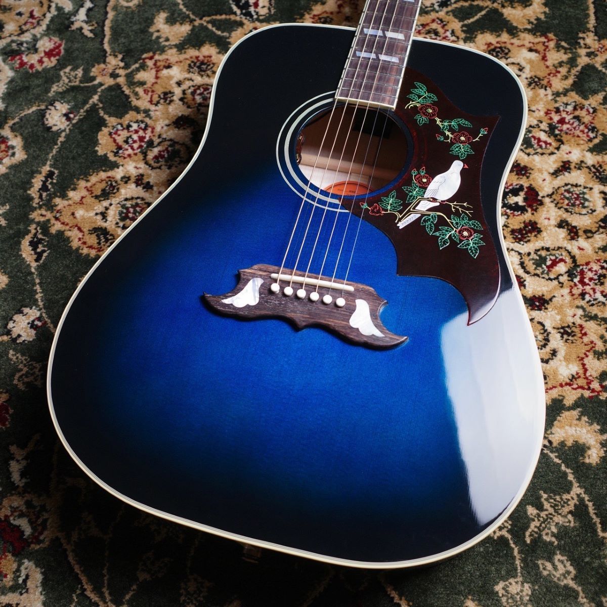 Gibson Dove Original Blue Burst ＃21564096 【Gibson Montana 現地