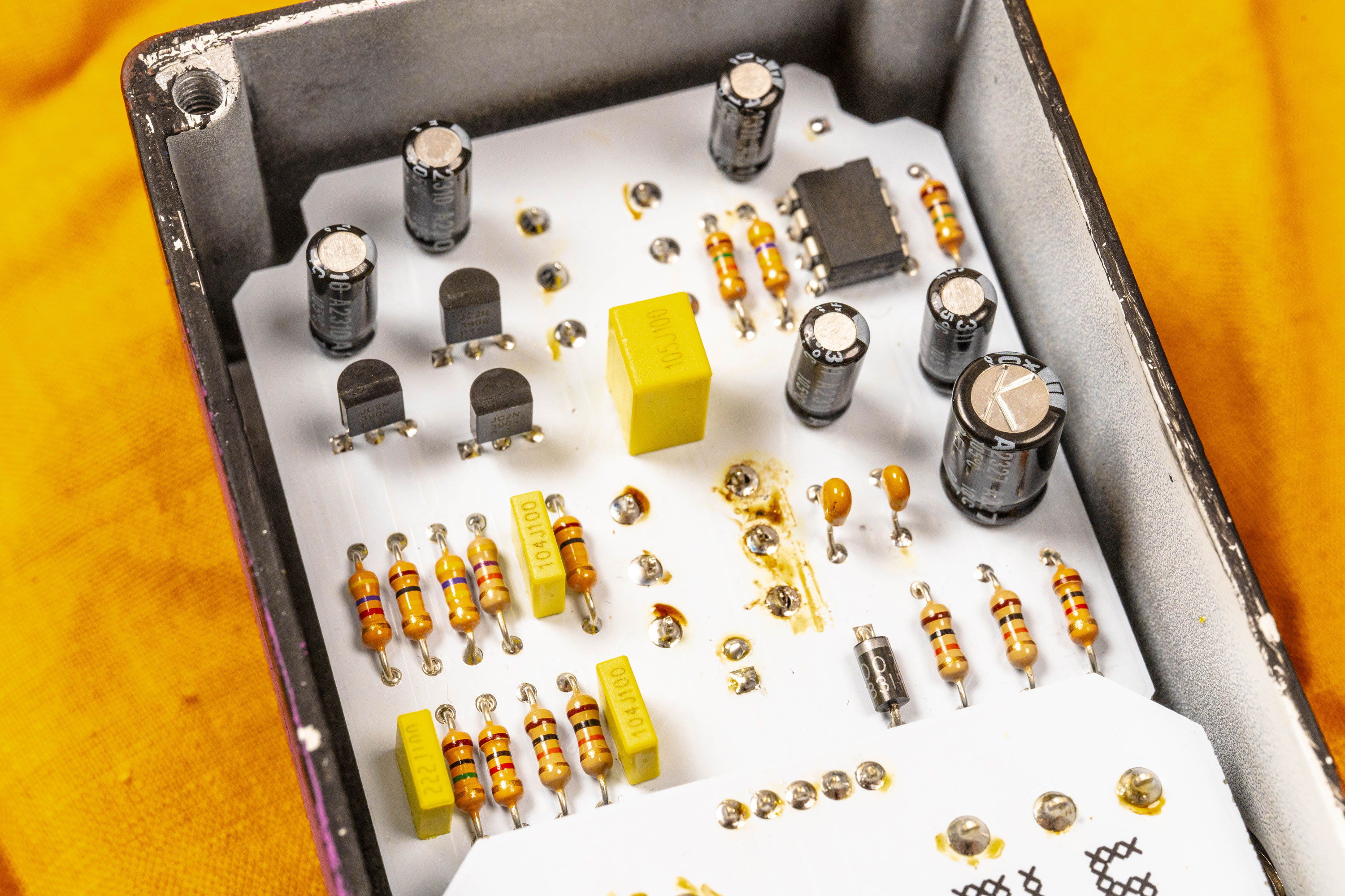 KarDiaN×Petla】自分の錆ペイントで作るエフェクター製作講座！【4/27